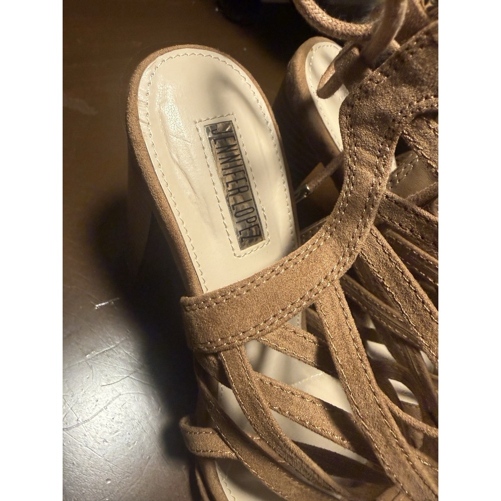 Jennifer Lopez Tan Strappy Lace Up Block Heel Open Toe Suede Rubber 7W - Picture 2 of 7